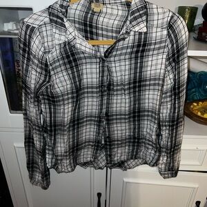 True Craft Black and White Plaid Button Down Shirt